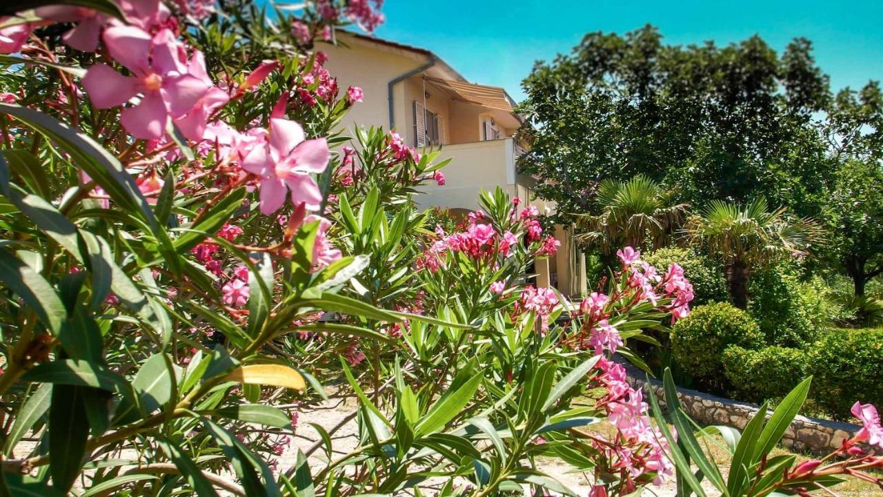 ראב Adria Arba Apartments מראה חיצוני תמונה